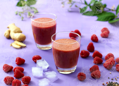 Kall bär mynta smoothie