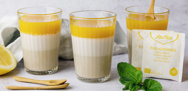 Panna cotta à la noix de coco, à l’orange et au citron